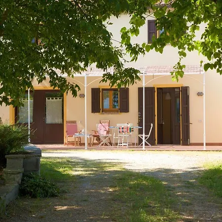 Il Casale Di Montefreddo בית חווה *